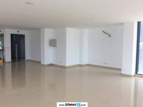 Office for rent near Russian Market
