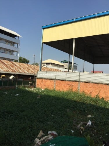 ដីលក់នៅក្រោយបូរីអ័រគីដេ​