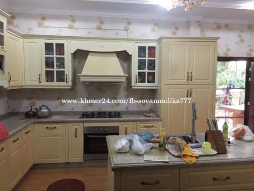 House and land for sale in city center pursat province