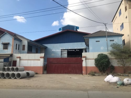 Warehouse For Rent 18m x 50m In Chom Kardong