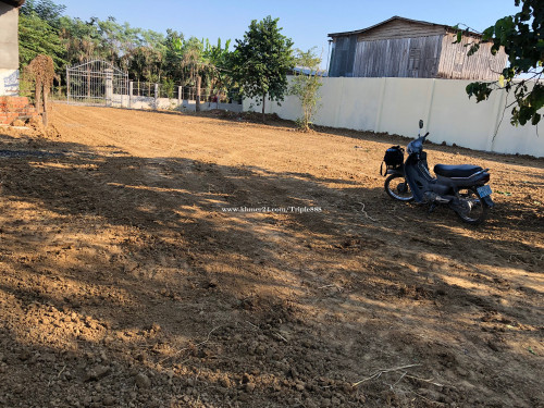Land for Sale (size: 590m2 , At Battambang Town/Provice)