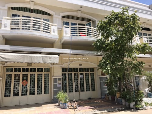 ផ្ទះលក់បន្ទាន់ខ្លាំង​ ក្រោមតម្លៃទីផ្សារខ្លាំងព្រោះទ័លលុយ