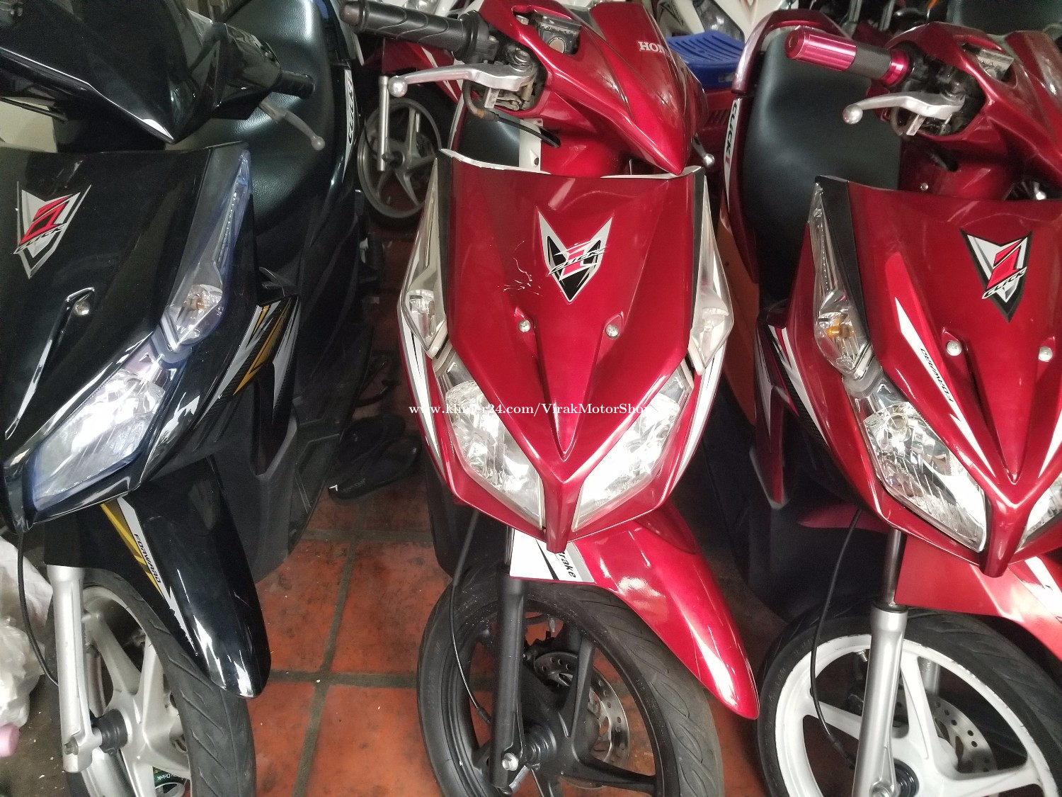 Honda Click 010 ម៉ូតូនៅស្អាត ម៉ាសុីនស្អាត មានកាតគ្រីត្រឹមត្រូវ in Phnom ...