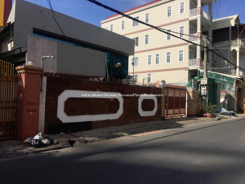 Office for rent at Toul Tompung