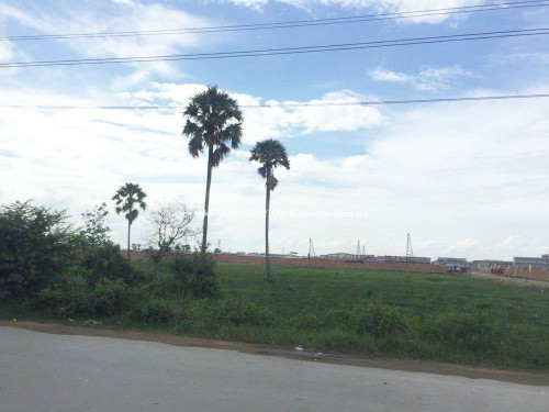 ដីលក់នៅសង្កាត់ព្រៃសរ
