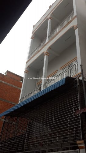 Room for rent at chbar am povl  1