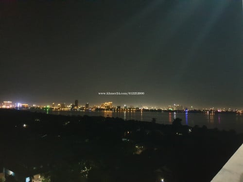 Condo for Sale (លក់ឡៃឡុង)លក់ខាតជាង ពាក់កណ្តាល