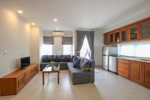 Service Apartment 1 bedroom with gym for rent near Olympia mall | Olympic Stadium