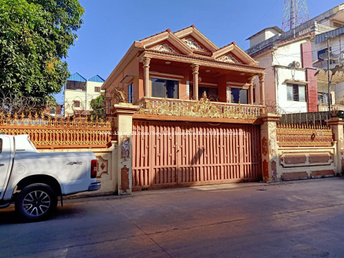 Villa for rent at Toek Laak, 5 Rooms ( 5 Bathrooms )