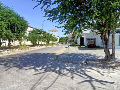Good Located Corner Land for Sale ( Tuol Kork )