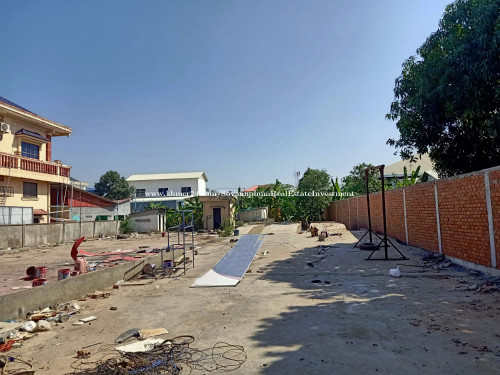 Land for Rent ( Chuk Meas Market )