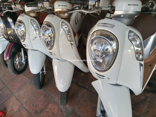 Honda Scoopy.015.Zin ថ្មីៗល្អស្អាតៗមានពន្ធនឹងកាតគ្រី