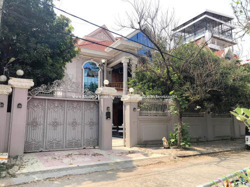 Big & Western Villa For Rent in TUOL KORK,( 8 Bedrooms )