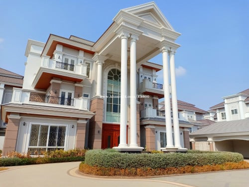 Big Villa for rent at Peng Houth Beoung Snou