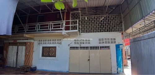 ផ្ទះលក់ នៅក្រុងបាត់ដំបង