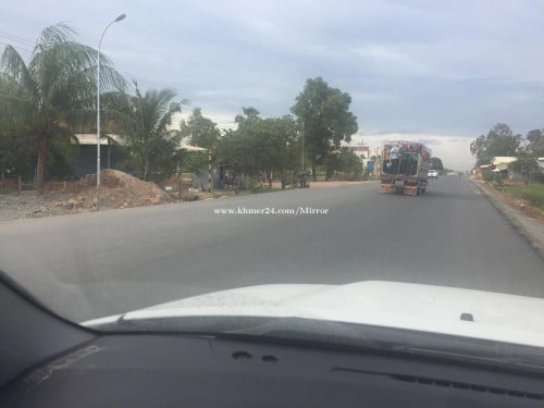 ដីលក់ ផ្លូវ 51