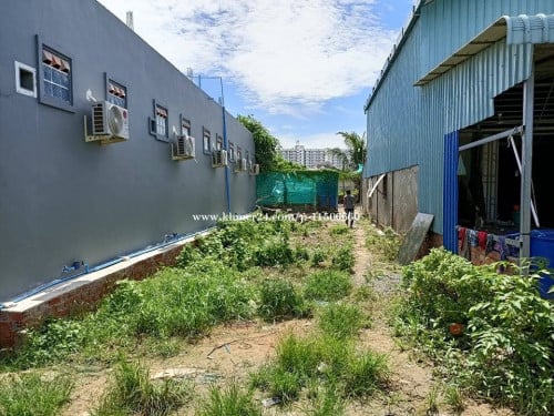 ដីលក់បន្ទាន់​