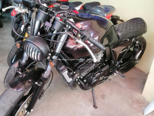 Honda CB400ccស្អាតខ្ចី