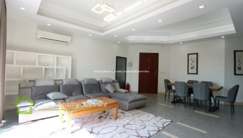 Middle of BKK1| Spacious western style 2 bedrooms serviced apartment for rent