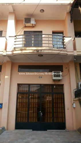 Urgent Sale️ ត្រឹមតែ 49800$ ដាច់ថ្លៃ...ផ្ទះកណ្តាលក្រុងសៀមរាប ប្រញ៉ាប់ឡើង ចរចារមុន កក់លុយមុន បានមុន