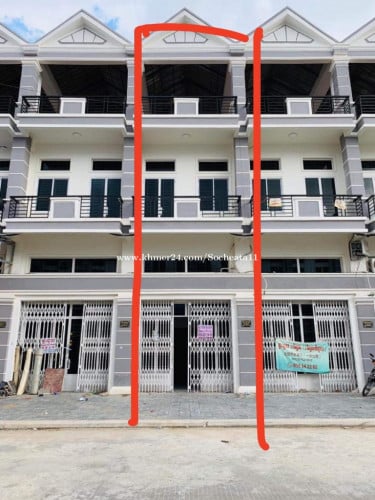 ផ្ទះលក់បន្ទាន់តម្លៃក្រោមទីផ្សារ (E0,E1) នៅក្នុងបុរី បឹងបៃតងកប់ស្រូវ (ជិតផ្សារ) ខណ្ឌពោធិ៍សែនជ័យ