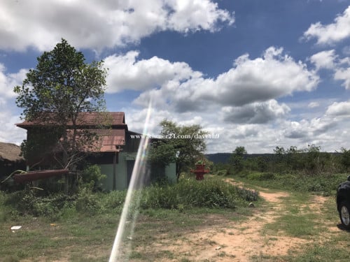 ដីលក់បន្ទាន់ នៅក្រុងសំរោង ខេត្តឧត្តរមានជ័យ