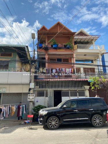 ផ្ទះលក់ធូរថ្លៃនៅសង្កាត់ទឹកល្អក់៣