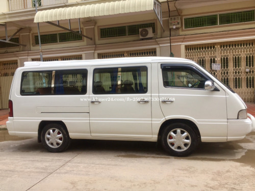 sangyong លកបនទន12000ចចរ ឆន២០០០