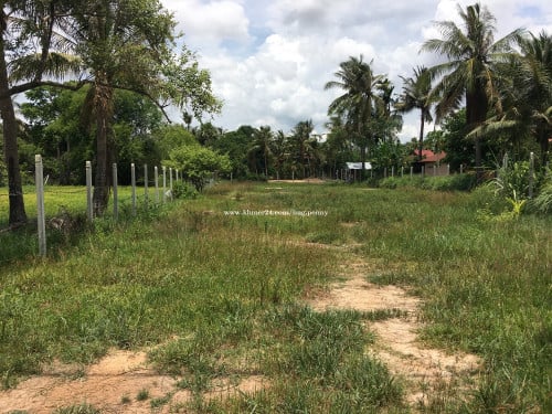 ដីលក់អាចប្រកបអាជីវកម្ម នៅជិតផ្សារក្របីរៀល ផ្លូវកៅសូកំពុងចាក់ថ្មី