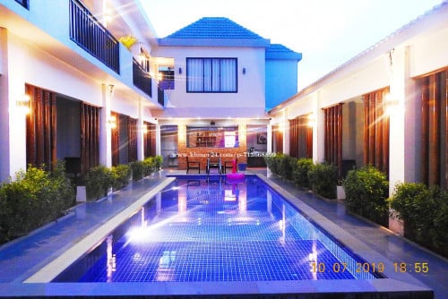 បូទិកមាន20បន្ទប់ សម្រាប់លក់ដែលមានតម្លៃក្រេាមហាងឆេង15%នៅកណ្ដាលក្រុងសៀមរាប៕