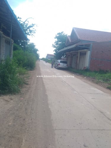 ដី លក់ នៅជិតផ្សារ ហ៍ុយ គា ផ្សាកណ្តាល