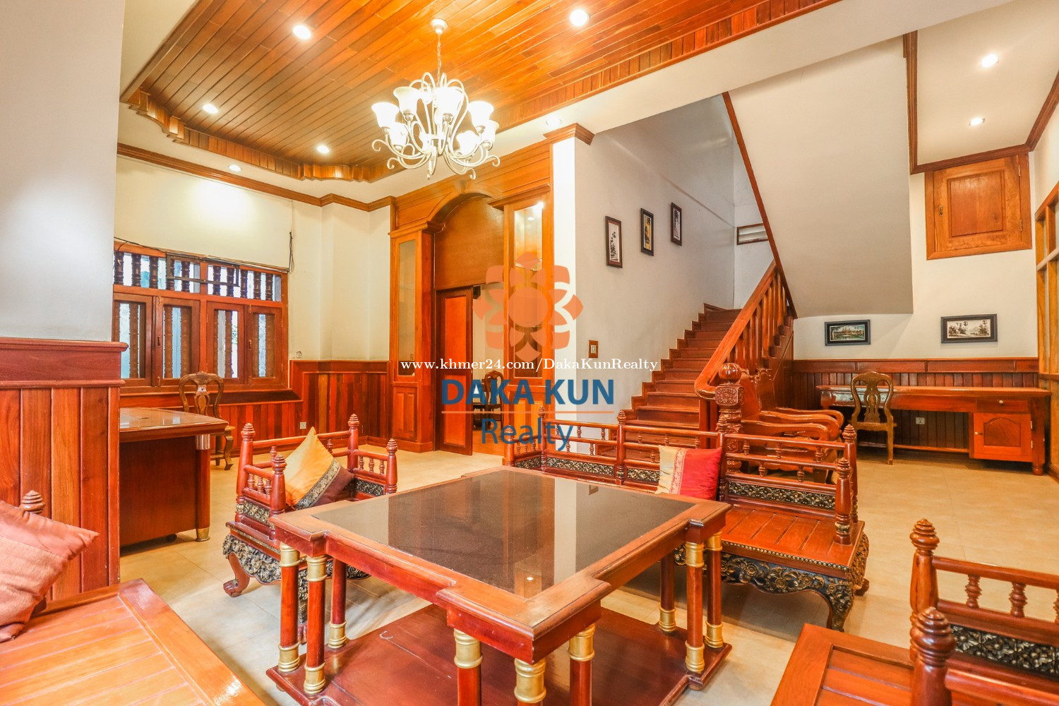 5-bedrooms-villa-for-rent-with-pool-in-siem-reap-svay-dongkum-in-svay