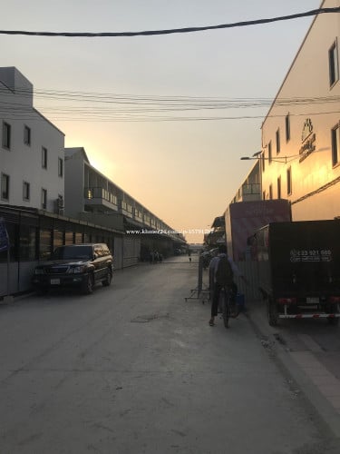 ផ្ទះអាជីវកម្មលក់ ឬ ជួល