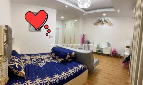 វីឡាកូនកាត់ LH2 នៅបុរីឌឺផ្លរ៉ា (LH2 for Sale at The Flora)