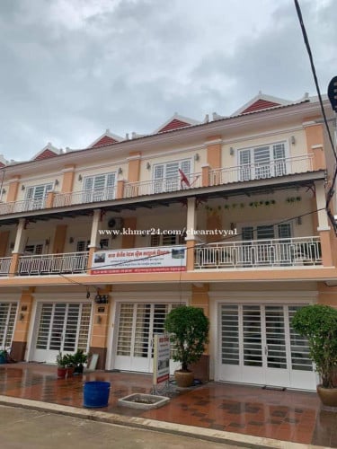 ផ្ទះលក់បន្ទាន់ខ្លាំងយកតែថ្លៃដើម វីឡាកូនកាត់ខ្មែរនៅផ្លូវ 6Aស្ថិតនៅគំរោងទី9បុរីវិមានភ្នំពេញ