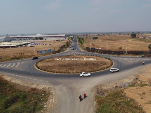 ដីលក់ នៅស្ទឹងបត់