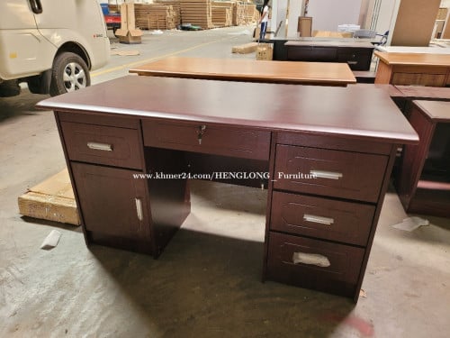 ថ្មី លាងឃ្លាំង Clear stock(NEW) 140cmx70cm