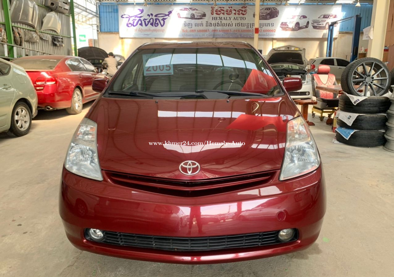 Toyota Prius 05 Full Options 12 300 In Phnom Penh Cambodia On Khmer24 Com