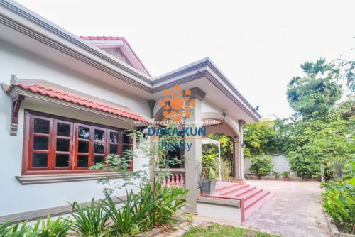 3 Bedrooms House for Rent in Krong Siem Reap