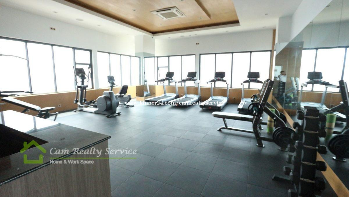 BKK1 Modern style studio serviced apartment 500/month Rooftop