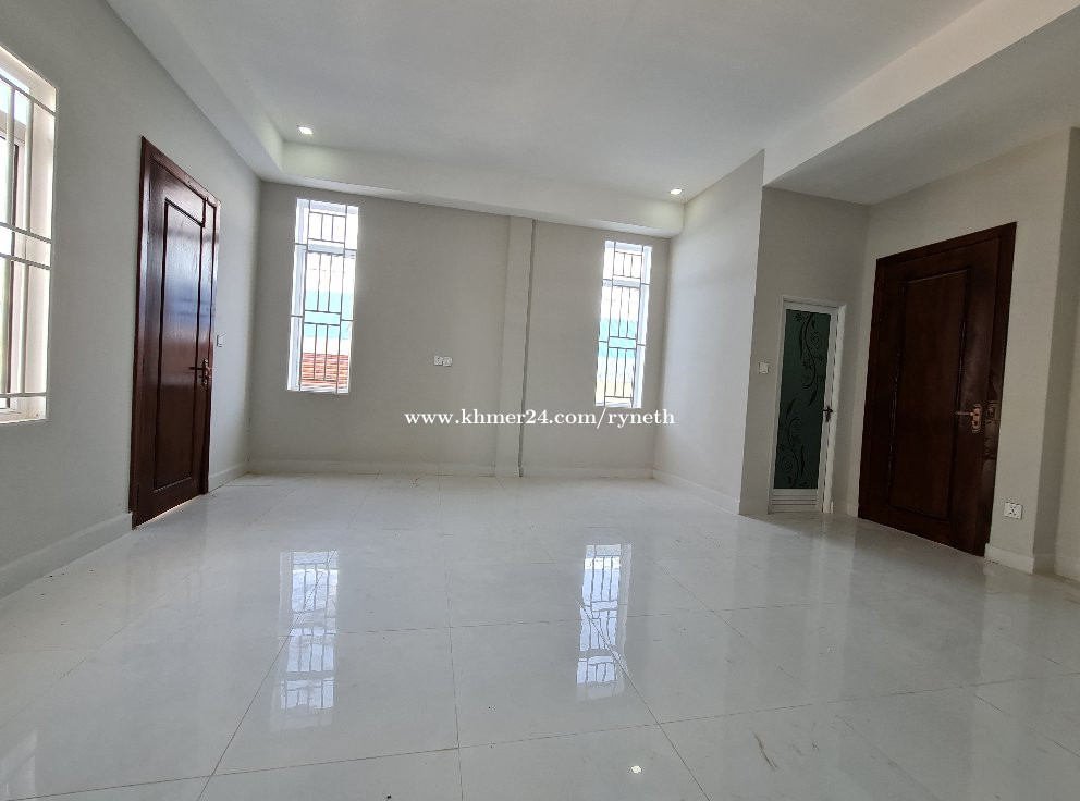Flat House for Rent/Sale Price 150000.00 in Chak Angrae Kraom, Mean