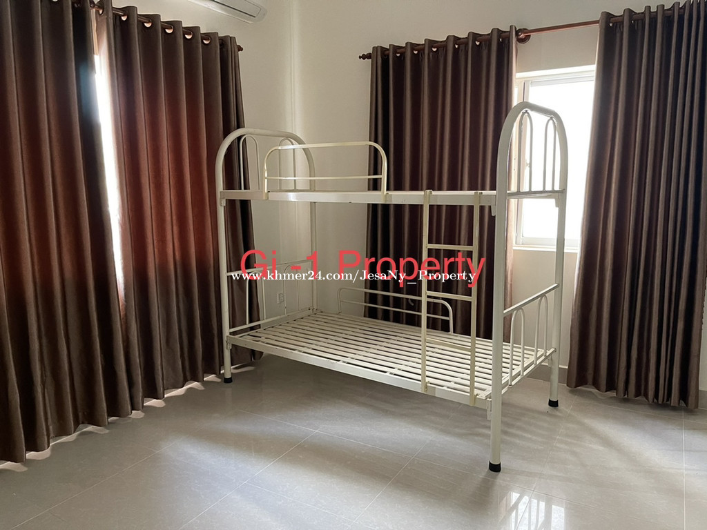 House for rent 6 bedroom 900 per month Price 800.00 in Sangkat Buon