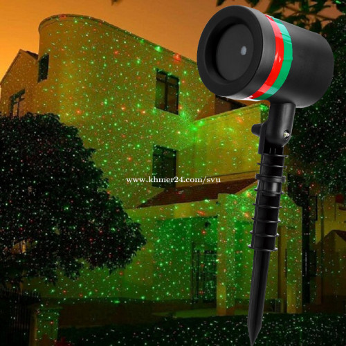 Christmas projection lamp inserted in the ground
