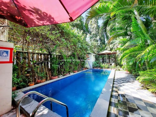 Pleasant apartment 1 bedroom with pool for rent near Thai Huot & Toul kouk market