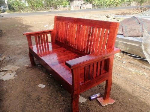 សាឡុងបារាំង មានតែកៅអីវែង១ ឈើសុក្រំ