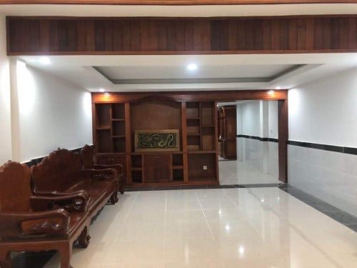 ផ្ទះលក់បន្ទាន់ខ្លាំង