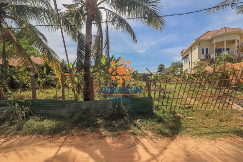 ដីលក់បន្ទាន់នៅជិតវត្តស្វាយ-សៀមរាប / Urgent Sale Land near Sala Kamreuk-Siem Reap
