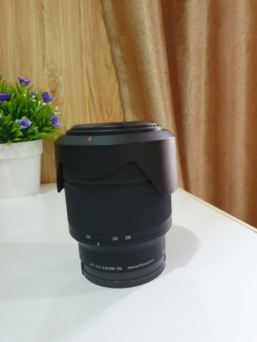 Len Sony FE 28-70mm F3.5-5.6 OSS Original ពីម៉ាស៊ីន មិនសូវបានប្រើ ដូចថ្មី