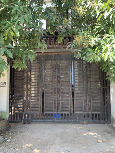 ផ្ទះលក់ ពីរល្វែង