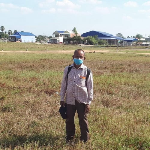 លក់ដីឡូតិ៍បន្ទាន់!